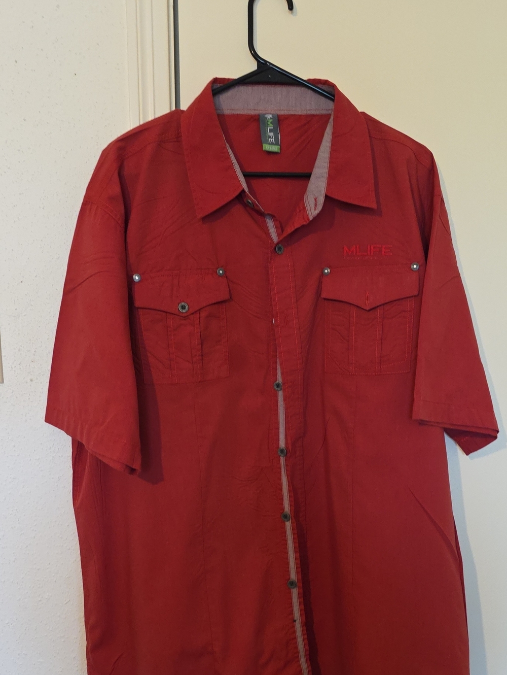 MLIFE Short Sleeve Button Down Red XXL Like New
